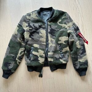 Alpha Industries I-2B Sherpa Flight Jacket in Woodland Camo